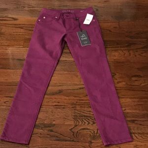 DL1961 4 way stretch Angel mid rise skinny jeans